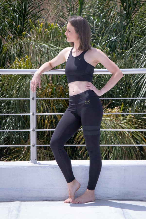 Terra Array Black Brilliance Set (Tights and Crop Top Bra) ,active lifestyle wear. Great for running, gym, crossfit and sport with built in bra, active lifestyle wear. Great for running, gym, crossfit and sport